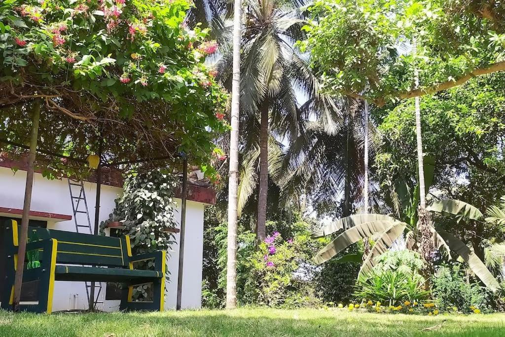 Runnin Airport - Homestay Gurpur Luaran gambar