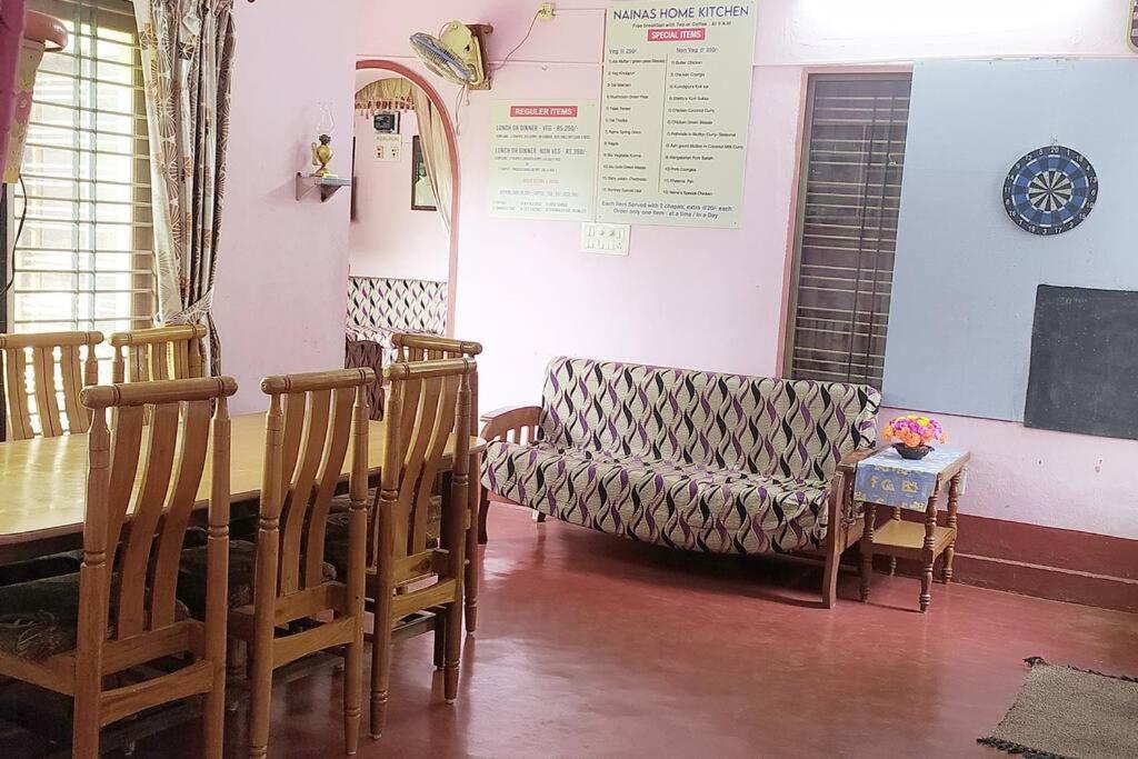 Runnin Airport - Homestay Gurpur Luaran gambar